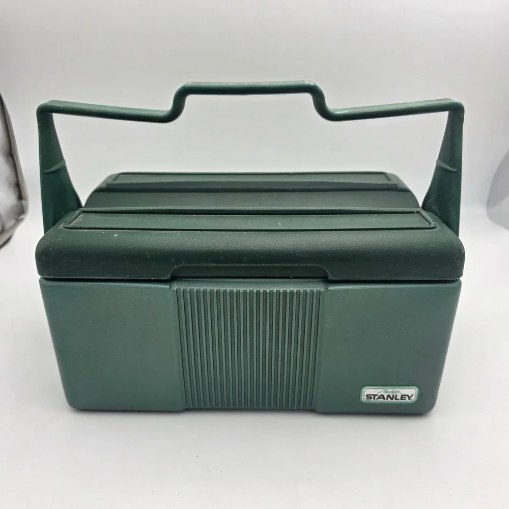 Vintage Aladdin Stanley Lunch Box Cooler Green Plastic Hard Shell 6/90 USA Made